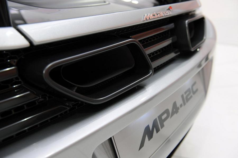  McLaren MP4-12C 2012 года  (фото 95 из 129)
